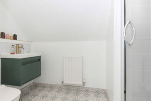 Photo 16- click for photo gallery